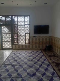 إسلام عليكم عندي قطعه أثمن ميت متر بيه تلاثه محلات وبيت  سند خمسه وعشر...