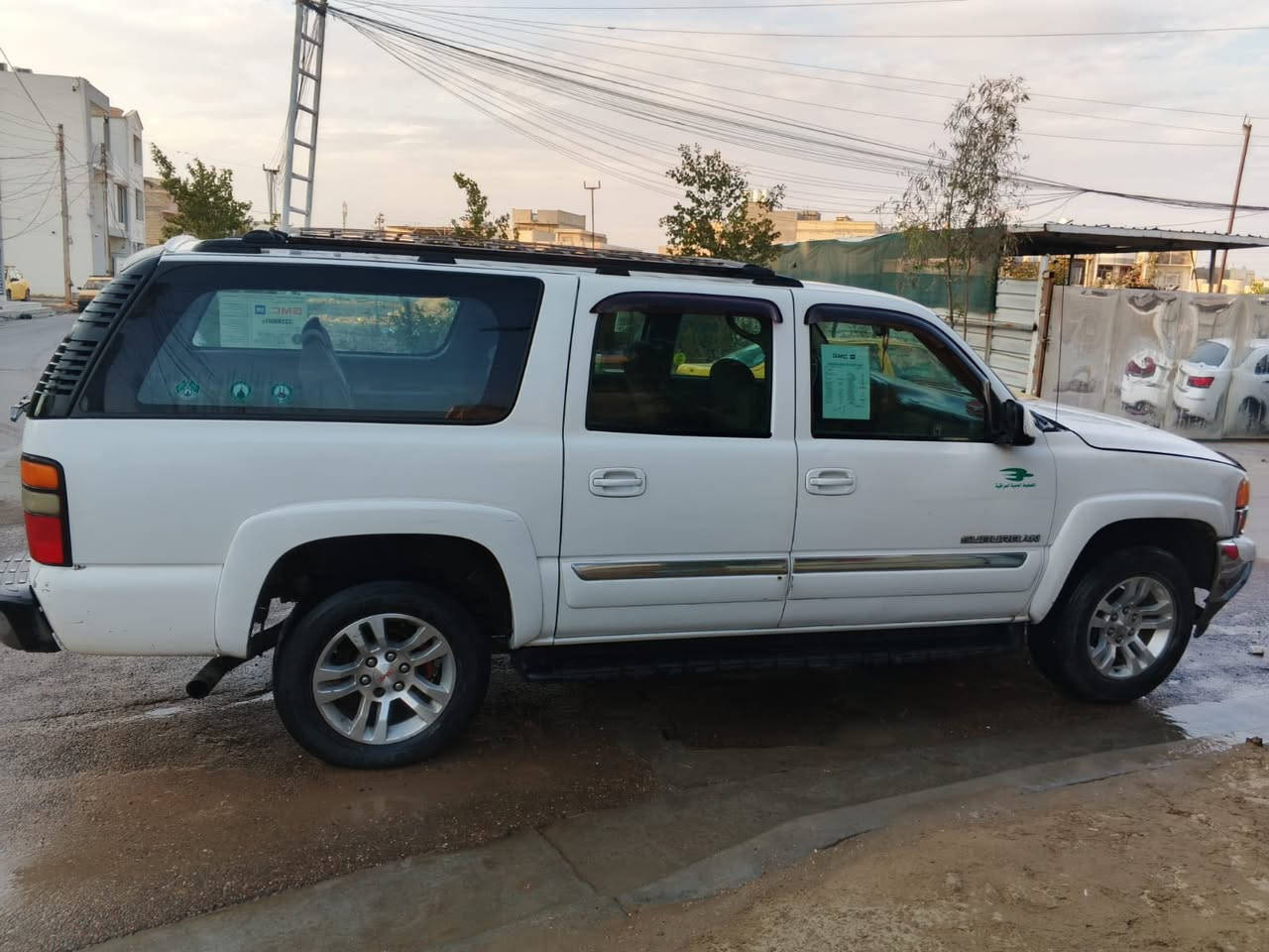 السلام عليكم جمسي موديل 2005مكفوله من ضربه وصبغ رقم بغداد نكليزي مكان سياه بغداد ل بياع محرك 5300 كير محرك مكفول ما متواجد عل فيس سعر 115 وبيها مجال ***********
