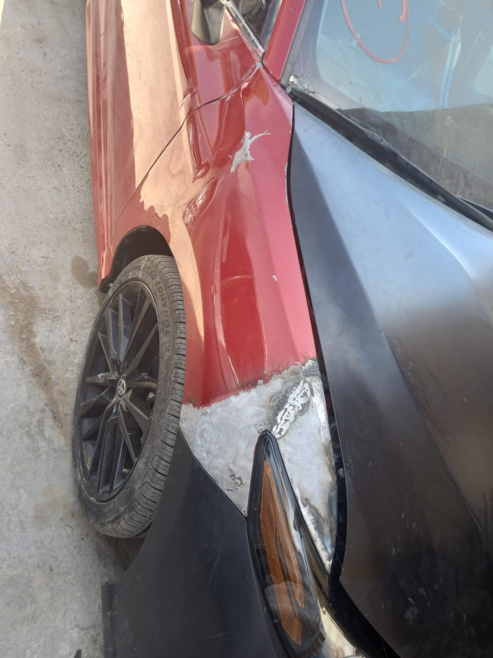 السلام عليكم..
كامري موديل 2023 ..محرك 4.
Xse فول الفول ومعروفه مواصفاتها
بصمه ..ماشيه 28 الف..ضررها تبديل بونيد وصبغ ربع جاملغ امامي يمين..
شاشه كبيره 
كشنات فول جلد وتحكم كهرباء 
تدفئة بالكشنات
تبريد قطعتين امامي وخلفي
تحكم تبريد امامي للسايق والسكن
سايد ابريك بصمه..

مسجلة نينوى حره بسمي 
السعر. 200 وبيها مجال 
 
***********
المكان-صلاح الدين-الشرقاط
وحياكم الله
