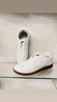ماركه نايك الغنيه عن التعريف  #sneakers #موديلات #ماركات #احذية #موديل...