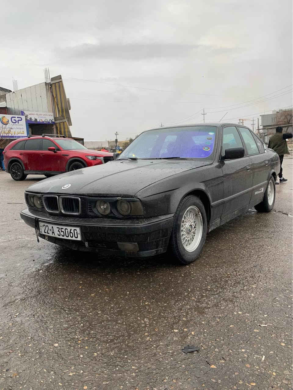 Bmw 525 
ئەتۆماتیک ٤ جام کارەبا
گێڕو مەکینە بە شەرت 
٤ تایەی تازە بۆ بەستراوە 
فرۆشتنی خێرا $٤٢ مەعامەلەیەکی کەم 
بە شەرتی تەحویلو خرامەو وەکالەتیش
*********** السليمانية, العراق
