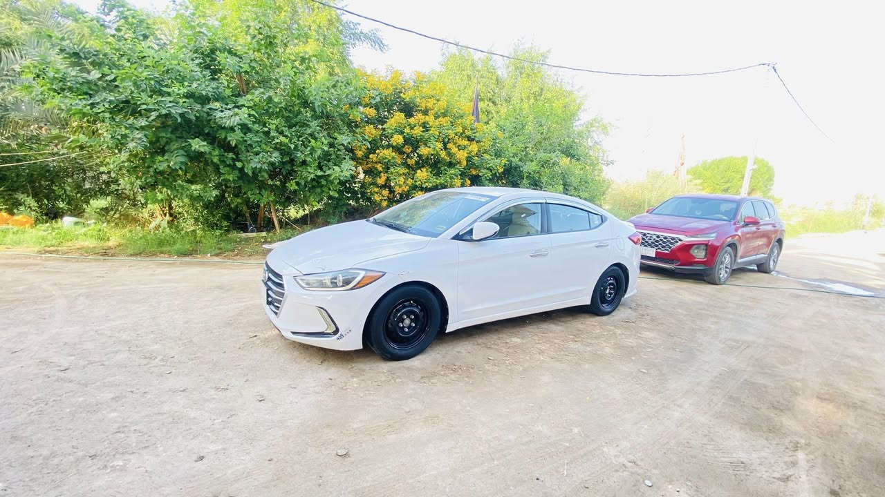 سلام عليكم النتره وارد امريكي 2018
السياره جاهزه  من كلشي 
تبريد ثلج ‏و. تدفئة ￼￼￼￼￼
محرك2000￼
طخم تواير توني شادهن 
‏￼شاشه وكامره خلفيه 
تحويل مباشر 
السياره ضربته به مريكه قطه وحده مابدل بيه غير الضربه بس الحوض مال الجنطه 
بس 
الرقم *********** موجود وتساب 
السعر 120 وبيه مجال 
المكان الناصريه مركز ￼
