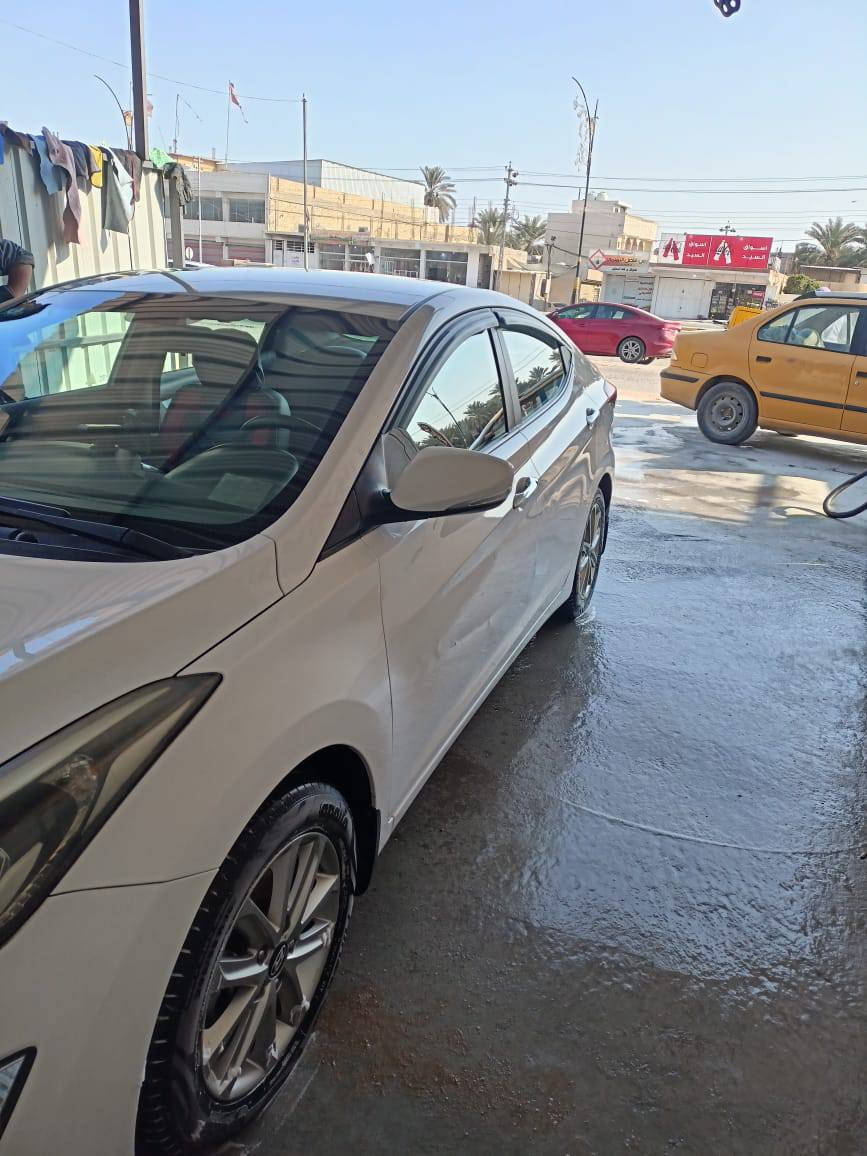 السلام عليكم الانتره 2015
خليجي بدون حادث بنيد مبدل وبيه بارد بالبابين سايق والخلفهة باقي كفاله كير مكينه1800 كفاله تدفئه تبريد كل نقص مابيه ماشيه140وقابل للزياده 
رقم بغداد باسمي تحويل ثاني يوم 
عارضهة 128وبيه مجال بسيط
مكاني كربلاء شارع احمد الوائلي 
***********
***********
