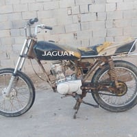 دراجه يراني دوات بلاديه تشتغل بس ماتصعد دهن للبيع ١٨٠ بيه مجال شراي يت...