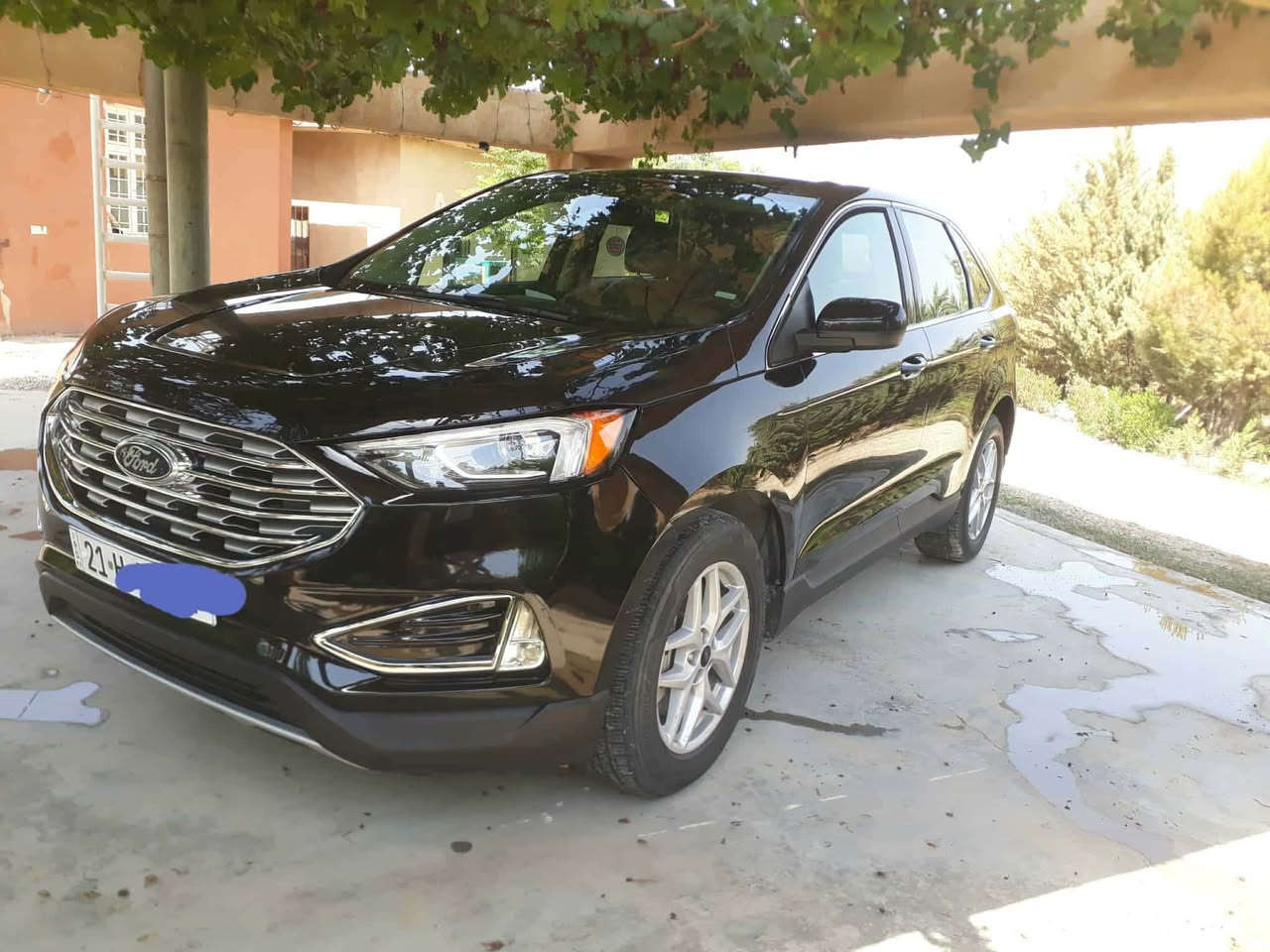 فۆرت ئیدج مۆدێل ٢٠٢٣ ڕەقەم سلێمانی بەناوخۆم تا ٢٠٣٠  موسەفاتی تعدیل سورعە خەتی جادە فینگەر برێک دەبڵ ئەکسل گێر ماوس کوشن ساردوگەرم نیزامی سبلیت ڕادار کامێرا،تەنها چەمەلەغی پێشەوەلای سەکن بستێک بۆیاغ لەگەڵ کەمێک قوپاوی بەدەرگای لای سەکن دواوە چاک نەکراوە  نرخی ١٧٦گەڵا ئاڵوگۆڕیش دەکەم بە سەیارەیەک بەدڵم بێت 
ژ.م 0750 787 21 44
ژ.م.    0772 533 14 28
