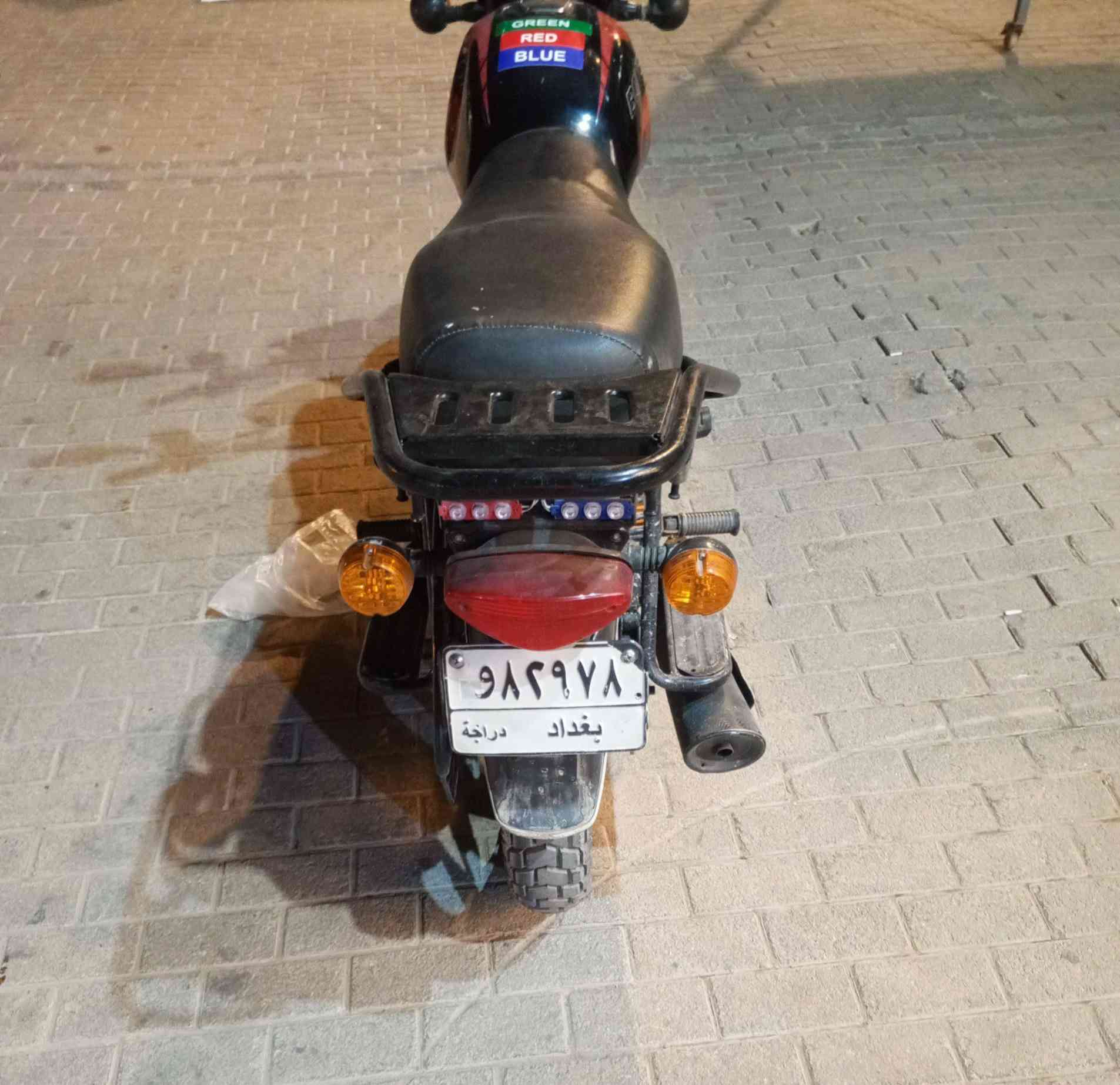 دراجه بوكسر جبلي موديل 22
خير من الله مكينتها  رقم وسنويه

 تنتهي بل 2028 رقم بغداد  ***********
