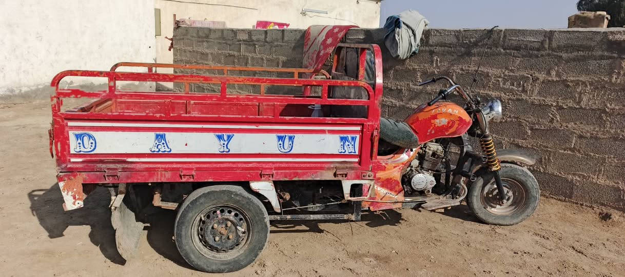 سلام عليكم ستوته للبيع موديل 2015خير من الله مكينه جمره 23. مكاني بل كرميه***********
