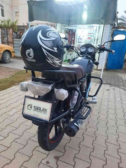 اخون مكلف بل نشر دراجه ديوان سلونك زيرو جديده شرط كامله مكله منفيس بصمات سويجات زيرو لون اسود تخبل ثالث تبدله دهن الها مديل 24 مكاني صلاح الدين مجمع الدور السعر مليون و 150 وبيها مجال حك جيه اتصل وبيك خير وتدلل ***********.
