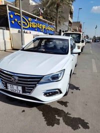 ام جي 23 السعر 105 وبيها مجال متواجد واتساب 07704266630 بغداد شارع حيف...