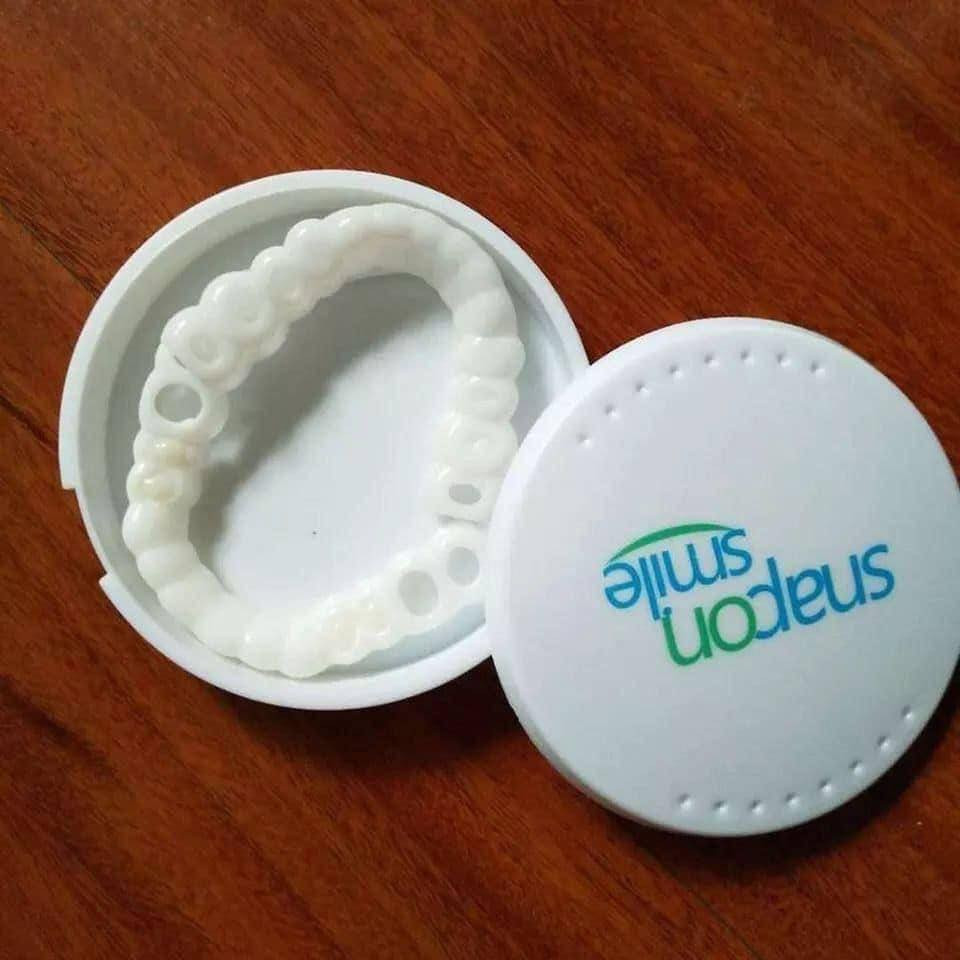 طقم اسنان  snapon smile
snapon smile شلون تتركب كم مده
تبقى.......الخ

شوفو حبايبي 💋بالبدايه تنضفون اسنانكم واول شي تخلون السيلكون بماء حار
((تجي وي كل فك سلكونه عباره عن ماده جيلاتينيه صلبه)) ‼️
وتخلو ع الاسنان بعده تلبسون الفك راح يتخذ الحجم المناسب للاسنان استخدامه كوولشي سهل طبعا يستخدم للمناسبات او الايام العاديه كولش مناسب وسهل وينطي مضهر حلو

🦷عادي تفرشو بمعجون وفرشه 😅
🦷عادي تاكلون بي وابد ميتلون  سواء شربتو شاي او قهوه ....
🦷عادي تنامون بي ...
🦷عادي تلبسو 24 ساعه ..
🦷عادي تشيلو وترجعون تلبسو مره ثانيه.
🦷كوولش طبيعي ....
🦷مناسب لكافه الاعمار ...
🦷مصنوع من ماده السيليكون القوووي
يبقى طول العمر طبعا بعد متشيلي تحفظي بالعلبه الخاصه بي

🚘يوجد خدمة توصيل لجميع محافظات العراق ٤ الاف🚘


**إذا كنت صاحب هذا الإعلان وتريد حذفه لأي سبب، رجاءا أرسل رسالة إلى الدعم الفني**