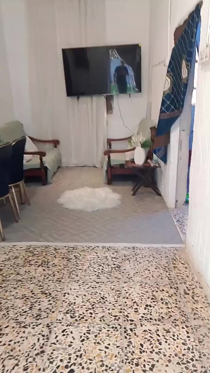 بيت للبيع اصلاح زراعي مكاتبه فقط مساحه 190م الموقع شارع ٨٠جهت كربلاء مقابل حي الامام محيزم الرابعه السعر 18وبي مجال ***********
