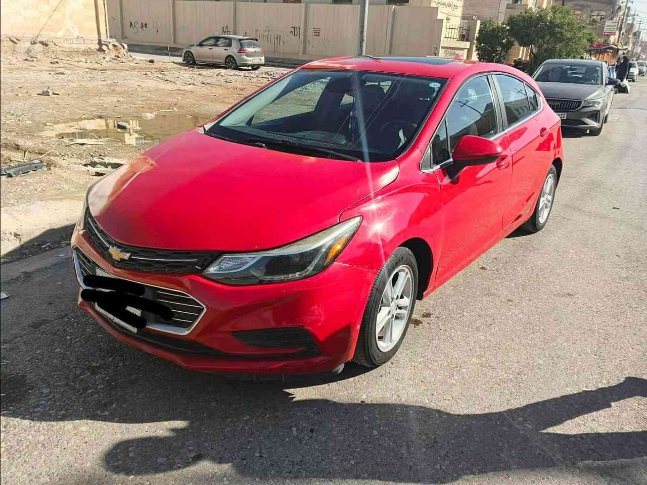 كروز ٢٠١٧ 
قه‌پات مواسه‌فات و لۆ ئه‌وانه‌ی نازانن مواسه‌فه‌تاكانی چنه‌ ده‌نوسم 
ڤۆلیۆم 
سلایت 
جام ئۆتۆ
كوشین گه‌رم 
شه‌غال 
كوشین كاره‌با 
شاشه‌ گه‌وره‌ 
ته‌بریت به‌ شه‌رت 
به‌سمه‌ 
مه‌كینه‌ ١٤ تۆربۆ له‌گه‌ر گێر به‌ شه‌رتی هه‌زار وه‌ستا
ئاوێنه‌ كاره‌با 
چار ده‌ركه‌ به‌خ و سێ پارچه‌ی پێشه‌وه‌ سبوغ جه‌مپه‌كی به‌سیت به‌س هه‌تا پانكه‌ی هاتیه‌ 
ته‌قه‌ و ره‌قه‌ به‌شه‌رت و تایه‌ش ده‌وروبه‌ری ساره‌كه‌ گۆرایه‌ 
٨
معامه‌له‌كی برایانه‌ و مه‌عقولیش لۆ سعری قۆڕنامه‌ی مه‌نێره‌
*********** أربيل, العراق
