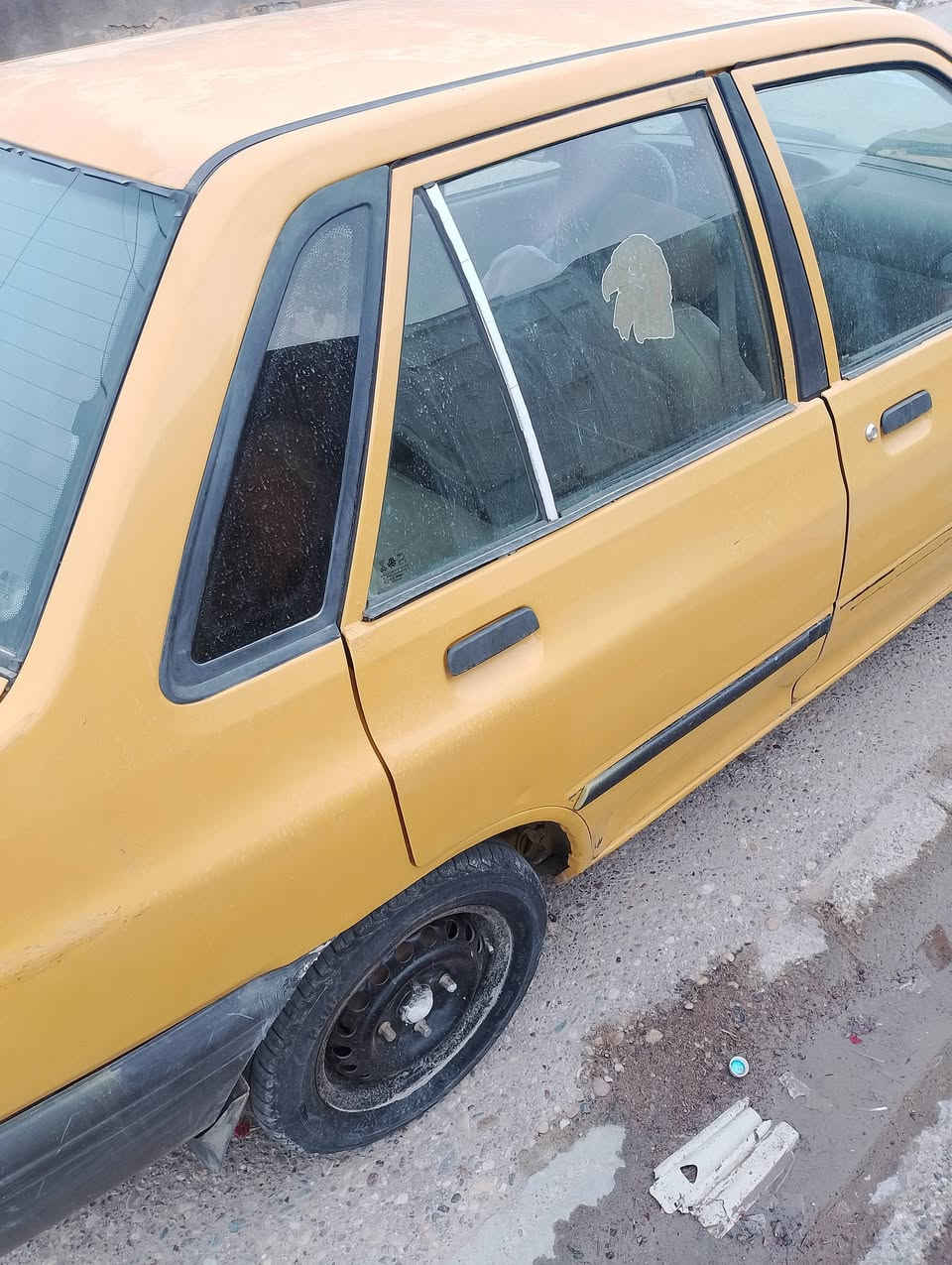 السلام عليكم سايبه 11نفخ رقم ميسان سنويه صار 5اشهر نافذة مكينه كير حداد دواخل جديده  ملكوط سياره جاهزه كهرباءيات شغاله هيه عليه تقريبا سنه او اقل راعيه موجود مكان العماره بيع مراوس سمند بيجو السعر 19 وبيه مجال ***********
