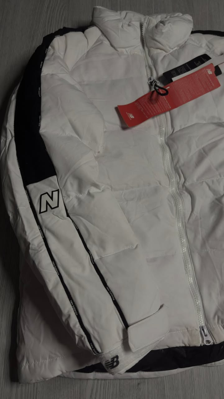 New Balance
قمصلة نفخ قطعه جديد بعدها بالليبل مالها

هاي القطعه كوبي ماستر بأعلى كوالتي موجود 

القطعه نظفتها 100% بيها بقعه صغيره بس تنغسل ترجع طبيعيه

قياسها L

سعرها 25


**إذا كنت صاحب هذا الإعلان وتريد حذفه لأي سبب، رجاءا أرسل رسالة إلى الدعم الفني**