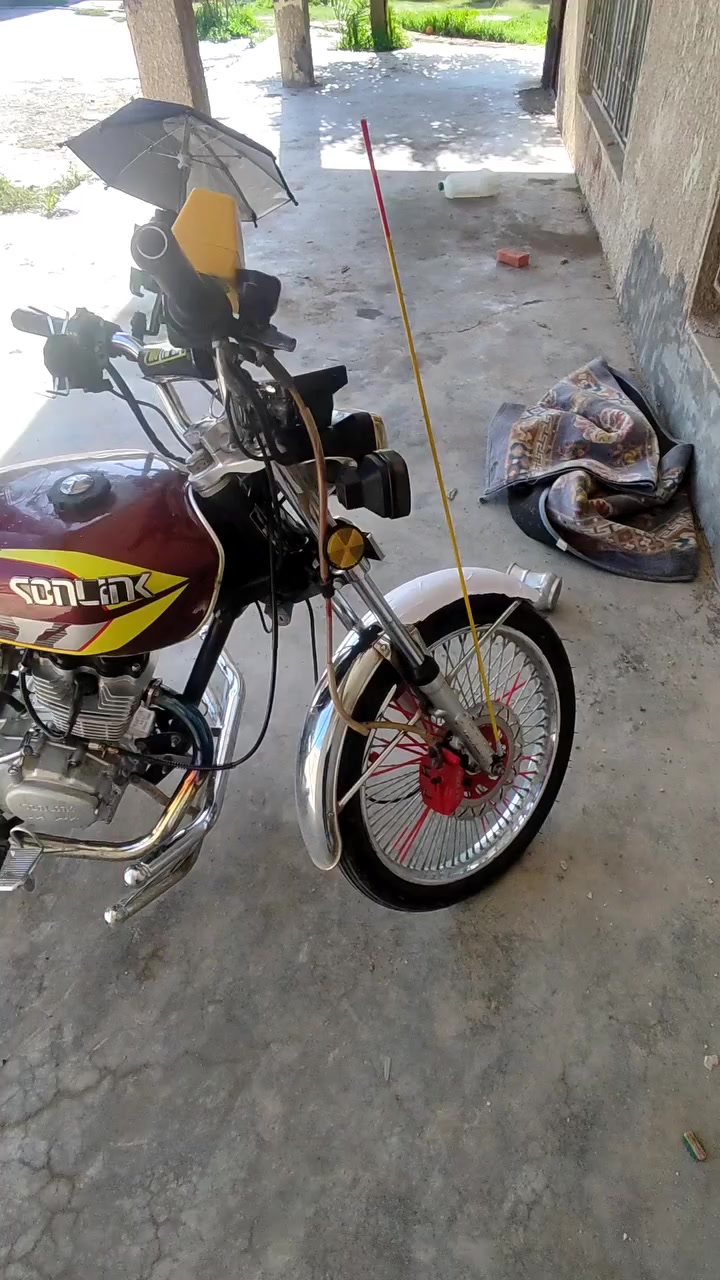 السلام عليكم دراجة تايكر موديل 2024 اربعه كير كامله شغل وتطلع نضيفه مرتبه اوراق بيه دشبول ششغال  دراجه ,(كامله ) المكان شهربان السعر خاص الاستفسار ***********
