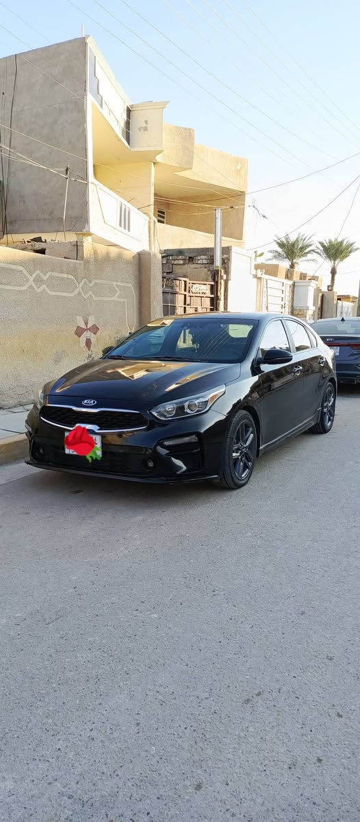 ألسلام عليكم للبيع فورتي موديل 2021 جي تي فقط تبديل جاملغ أمامي رقم كربلاء بأسم صاحبي سنوية 28 گير AT المرغوب مواصفات نص فول ماشية 70 mi فقط جديدة داخل وخارج مابيها اي ملاحظات ليبل واحد حادثها سطحي بنيد وأطراف الجاملغات الامامية بدون داخل والصندوك والجاملغ الخلفي سحب وتعديل بالحوض بسيط ألسعر 118 مكاني بغداد قضاء المحمودية للاستفسار *********** بي واتساب
