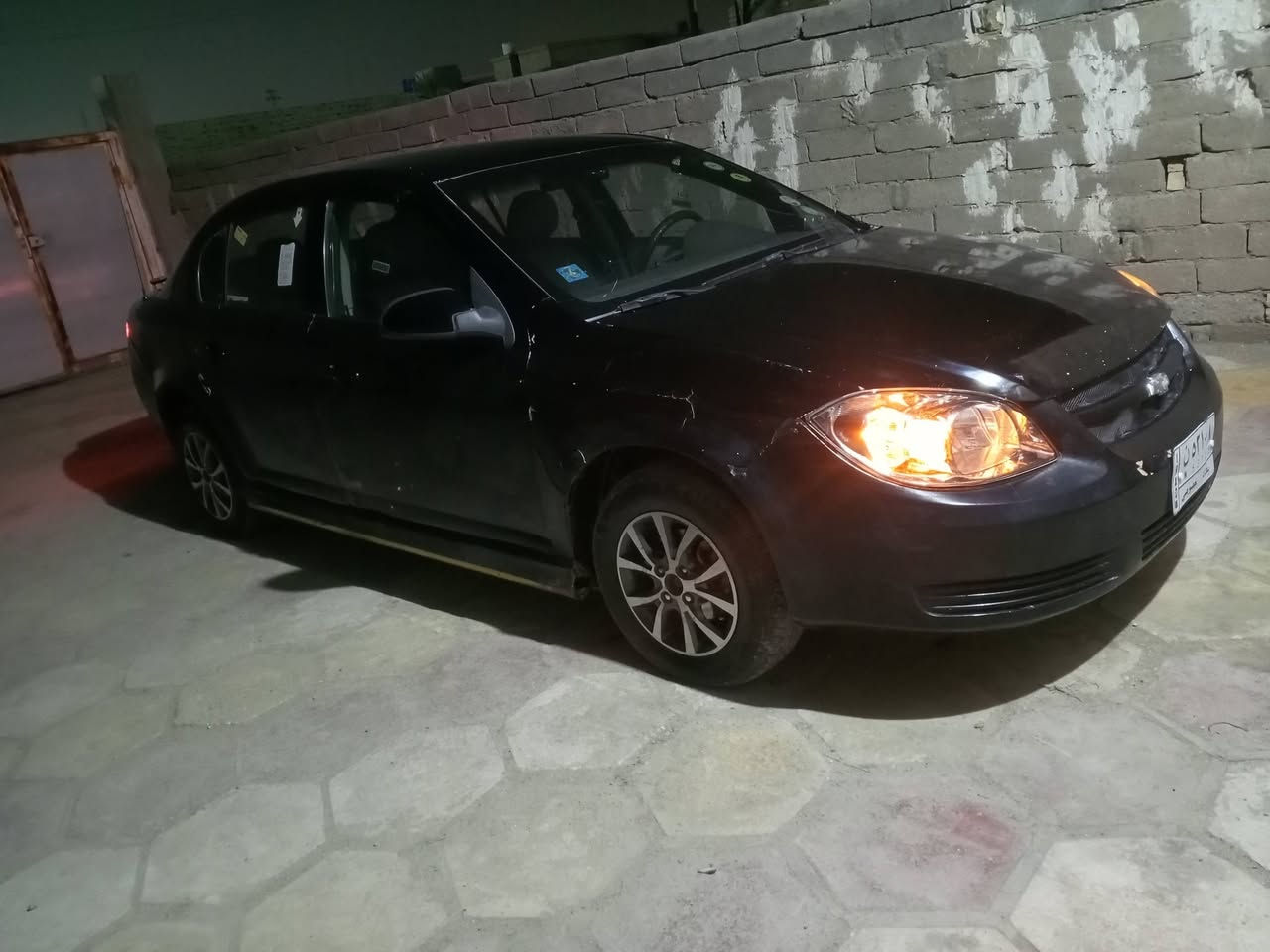 للبيع كوبلت 2007 رقم بغداد باسمي سنويه ل 27 مكينه وكير جدد اوتوماتيك جاملغ وصبغ حزام فقط كهربائيات كلها شغاله تخم تاير جديد حداديه جديده سياره جاهزه كل نقص ما بيها السعر 35 وبيها مجال مكان السياره ناصريه مركز المدينه مكلف بالنشر الشراي يتصل على الرقم فقط لا حد يعلق رجاء***********
