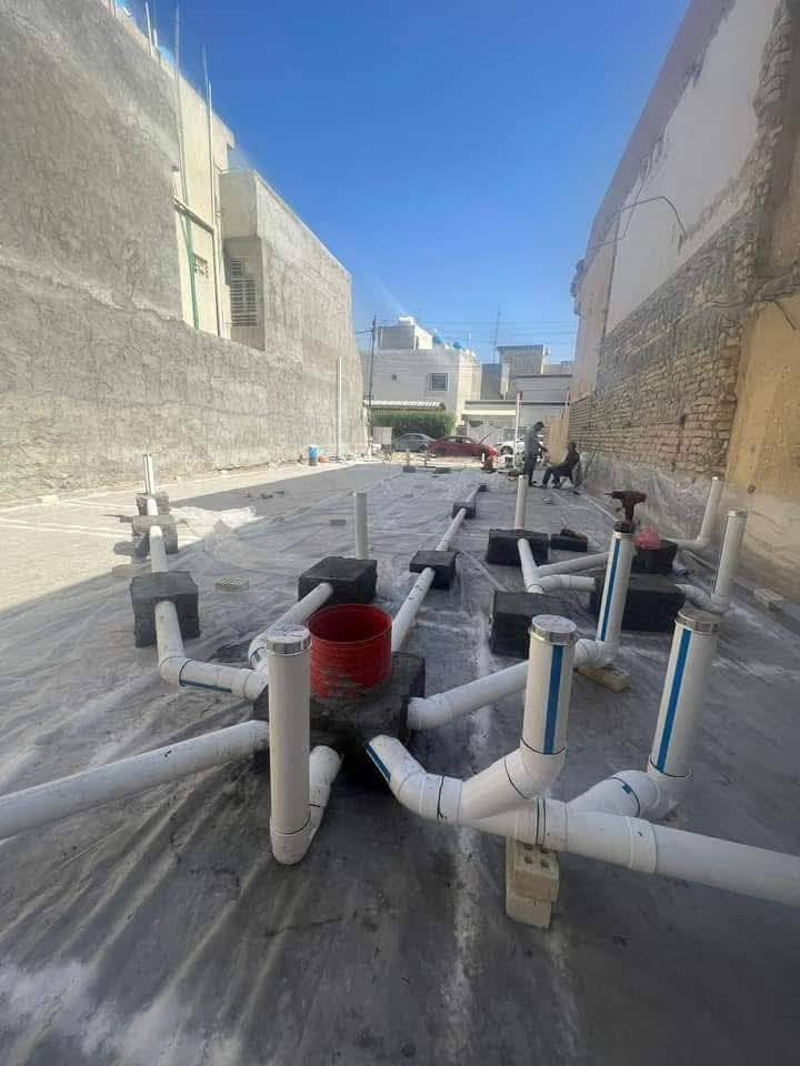 سعر المتر البناء[ 450]الف
سعر المتر الهيكل[ 250]الف
نبني لك المستقبل.. حجرًا فوق حجر، بإتقان يليق بطموحاتك! 

مع خبرتنا الطويلة وفريقنا المتخصص، نُحوّل أفكارك إلى واقع ملموس، ونقدم لك حلولًا متكاملة في عالم البناء والمقاولات، مع الالتزام بالجودة والمواعيد في كل خطوة.

خدماتنا:
 • إنشاء المنازل السكنيه أحدث التصاميم.
 • التشطيبات الفاخرة والديكورات العصرية.
 • أعمال الصيانة والترميم بجودة عالية.

,***********📞 للاستفسار والتواصل: [  واتساب 

                    
📍 العنوان: [الدورة مدخل البوعيثة داخل مجمع الرحمن قرب الشركه ]
تندر مقاولة بناء
١-حفر ستتنك اثنين في اثنين
٢-دفن الأرض طبقة تراب مستوى الشارع
٣-دفن الأرض طبقة سبيس(١) سكس
٤-رش نفط اسود
٥-فرش طبقة نايلون
٦-تسليح الرفت 1طن ابو  النص نوع ff فقط 
٧-أبعاد الاترية  40 سنتيمتر لكل منهم
٨-إضافة مبيد حشرات
٩-طابوك جمهور عراقي
١٠-مد جسور تحت ‏الجدران في الرفت شيش ابو  والنص
١١-ارتفاع السقف ٢٠(cm)
١٢-انابيب البركة العراقي للمجاري الصحية
١٣-صب الرفت c30  الفحص يضاف عند الطلب
١٤-ارتفاع الرفت 40cm
١٥-درج عدل(الدرج المكسر اضافة عند الطلب
١٦- بتلو ارتفاع 15 غير مسلح 
١٧-ارتفاع السقف 3,10  من ارفت
١٨ - سقف الطابق الاول فرس مع نزال على الشبابيك والابواب
١٩- تسليح شيشة FF
٢٠- كمية شيش السقف الاول طن وربع مع شيش ابو ١٦ )6شيش
١٧-صب السقف الثاني c30 الفحص يضاف عند الطلب
١٨- ارتفاع الستارة 1,50 تيفة
١٩- بيتونة شطح عند زيادة المساحة يضاف المبلغ
_____________________________________ 
٢٠-اشتايكر عراقي محلي
٢١-الفلين او الفوم اضافة
٢٢-تشميع الخارج
٢٣- لبخ البيتونه والمنور ونثرة 
٢٤ ترطيش  الداخل بالماء والاسمنت 
٢٥- انارة الغرف كل غرفة ٦ انارة حمام ١ 
٢٦- الواجهه ٦ انارة 
٢٧-سويج بلك ٢ كل غرفة 
٢٨-كهرباء سيمنز ( بواري كهرباء عند الطلب)
٢٩-واجهه صقل كلاسك وكوبلنات(او)صقل وتطعم
٣٠-سيراميك جدران ايراني المنشأ(٢٠*٦٠)عمل بسيس
٣١-ابواب الداخلية تركية مغلف pvc
٣٢- باب الاستقبال قاصة
٣٣-بال المطبخ المنيوم صيني المنشاء فقط
٣٤- انابيب الماء تركي ppr مسلح
٣٥-محجر المنيوم  فقط
٣٦-حجم الشباك الواحد ١،٥*٢
٣٧- فريم الشباك مليم ونصف
٣٨-باب خارجي  حسب الطلب
٣٩-تانكي ماء
٤٠-سخان
٤١-ماطور بوستر
٤٢-صبغ الدار ناشيونال
٤٣-بلك سويج صيني المنشاء ضمان ٢٥سنه
٤٤-ارضية الدار بورسلين ايفا ٦٠*٦٠
٤٥-ازاة ايراني المنشاء
٤٦-بايات الدرج بورسلين 
٤٧-مغاسل تعليك
٤٨-تنصيب غربي  طرح (التعليك او التيسكا اضافة)
٤٩-جميع الأعمال سمنت عادي
٥٠صاروخية في المطبخ فقط
٥١ -تأسيس منظومه تقطير سبلت
٥٢- بيجة ٣٠ في البيتونة 
٥٣ -مرد مي ١٠ في السقف الاول والثاني
 *********** واتساب
