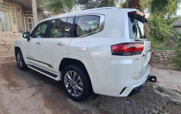 السلام عليكم
Land Cruiser 2024 vx limited 
شركة sas بعدها داخل الضمان
ماشية 8500km
فول مواصفات تنفس طبيعي
مغلفة PPf بالكامل
مع تغليف ارضية كامل 
السعر 830$ 
مكانها الموصل
***********
