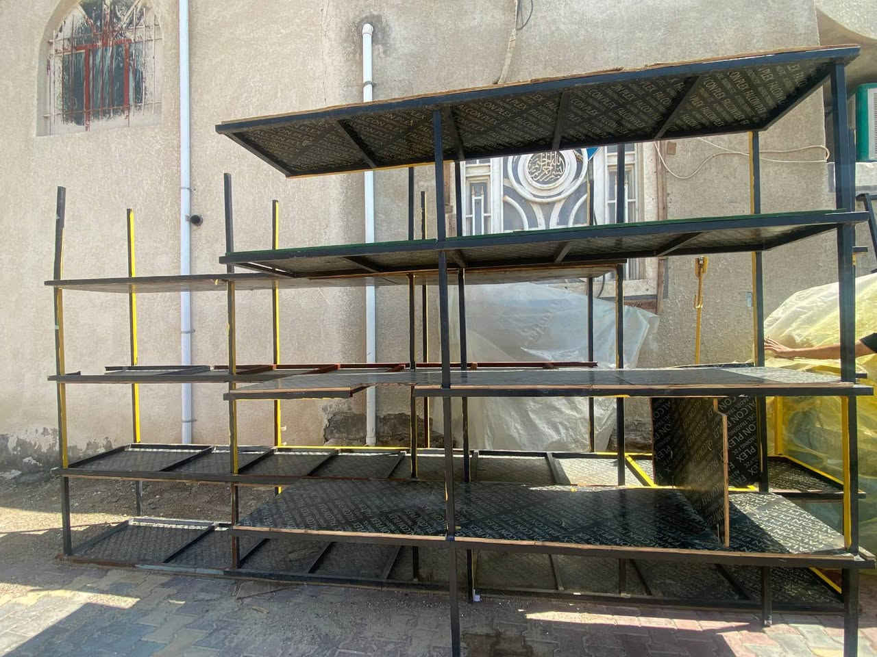 غراض مال بنجر جك هوا خمسه طن تكم عدد 2 تاليبرات كبير وصغير عدد4
مسدس هوا عدد2 صوندات عدد 2  50 متر
كيجات عدد 2 مع ركع وفتايل للاستفسار على الرقم 
***********
