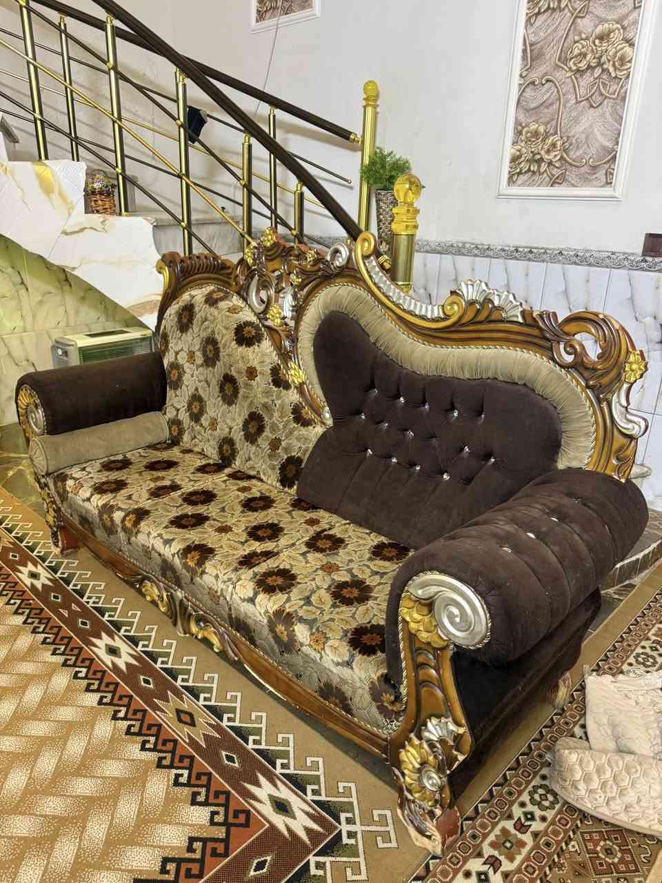 تخم ١٠ مقاعد ١٥٠ الف  ***********
