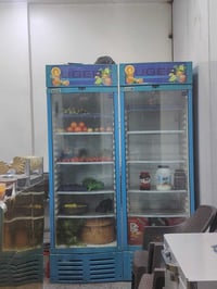 عارضات للبيع نظيفات وضمان شهر البرودة وفر السعر 350 الوحدة بيها شي كلش...