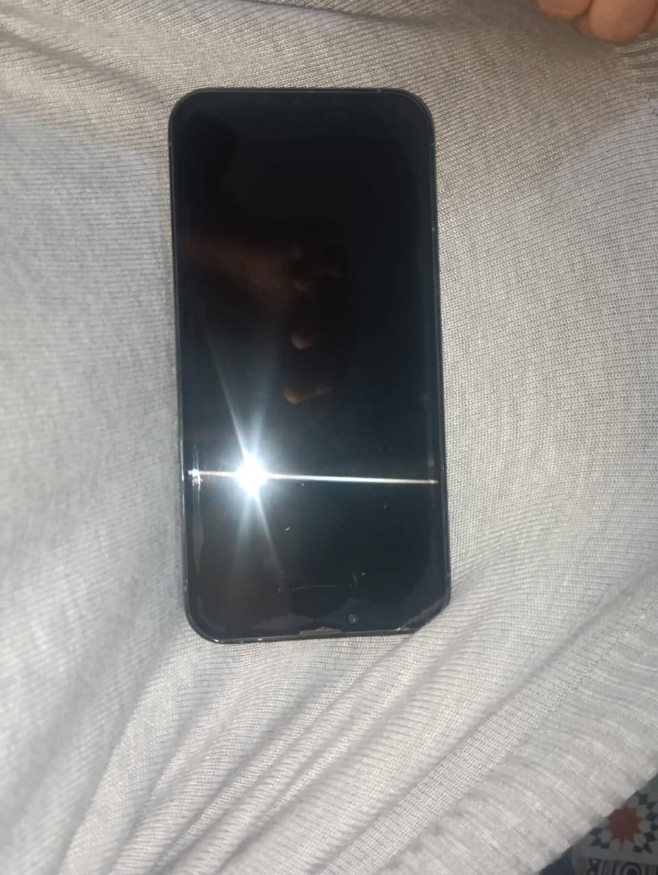 ايفون ١٣ برو ماكس وتر كفاله من الفتح والشخط والكسر
ذاكره٢٥٦ بطاريه ٧٨  جهاز حيل حلو مايصرف شحن ابد 
مكانه رمادي خمسه كيلو سعره ٧٢٥ وبي مجال للشراي 
***********
