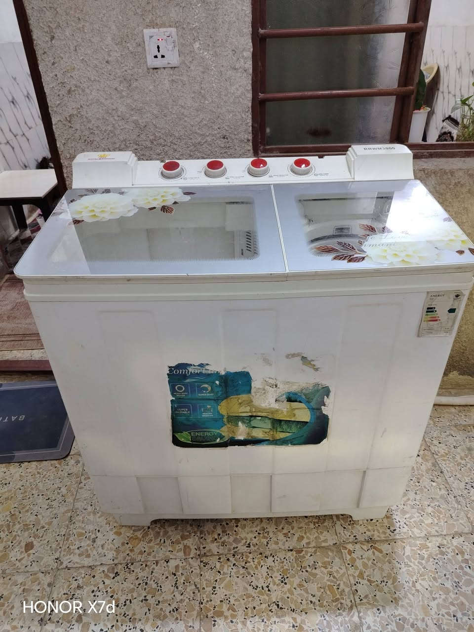 غساله للبيع علفحص بلاديه ولابرغي مفتوح بيه السعر ب100 المكان الشعله


**إذا كنت صاحب هذا الإعلان وتريد حذفه لأي سبب، رجاءا أرسل رسالة إلى الدعم الفني**