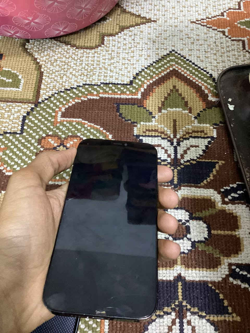 ايفون 12 برو فقط ذاكرا 128 بطاريه يحتاج تبديل وبي ضعف بالنت سعرا 185 مكاني بغداد حبيبيه *********** ما متواجد فيس بي كسر بشاشه
