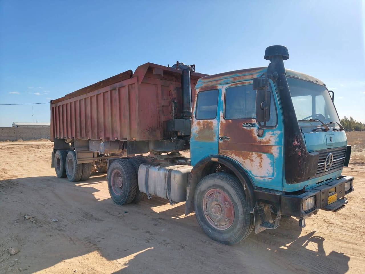 سلام عليكم البي البيع مديل 81 مكينه 10 سندر كير 111رقم نجف ثلاث الوحات عربانه براد 16 شاصي 16 مكفوله كفاله عامه  تخم تاير راس وعربانه الاستفسار على هاذه رقم ***********/0788738571
