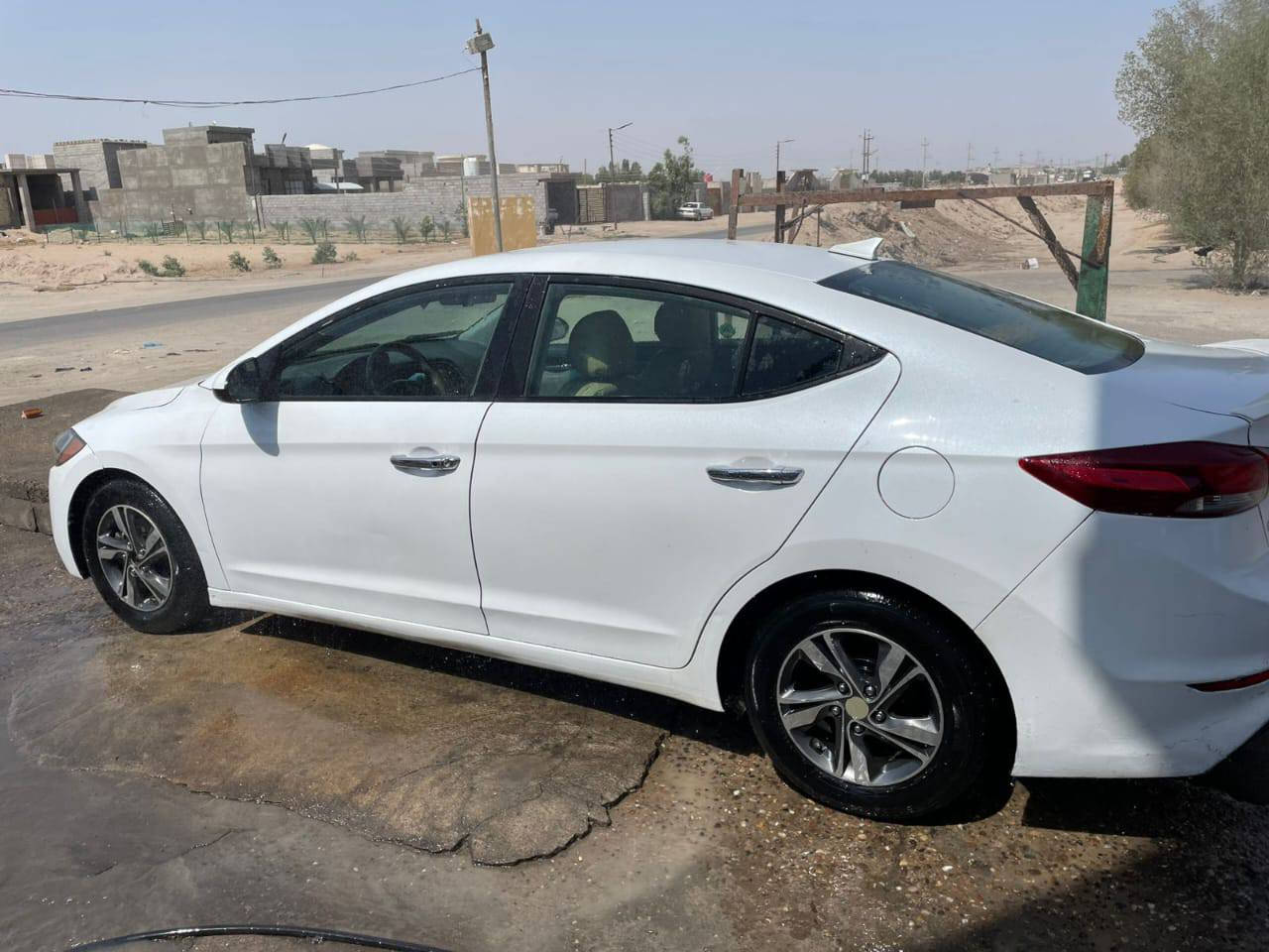 النترا موديل 17 وارد امريكي بيها جاملغ الامامي اليمن  وبنيد  رقم قادسيه تحويل  ثاني يوم بااسمي  العنوان البصره
السعر 118 وبيها مجال ***********
مكلف بالنشر اني الاستفسار عالرقم
