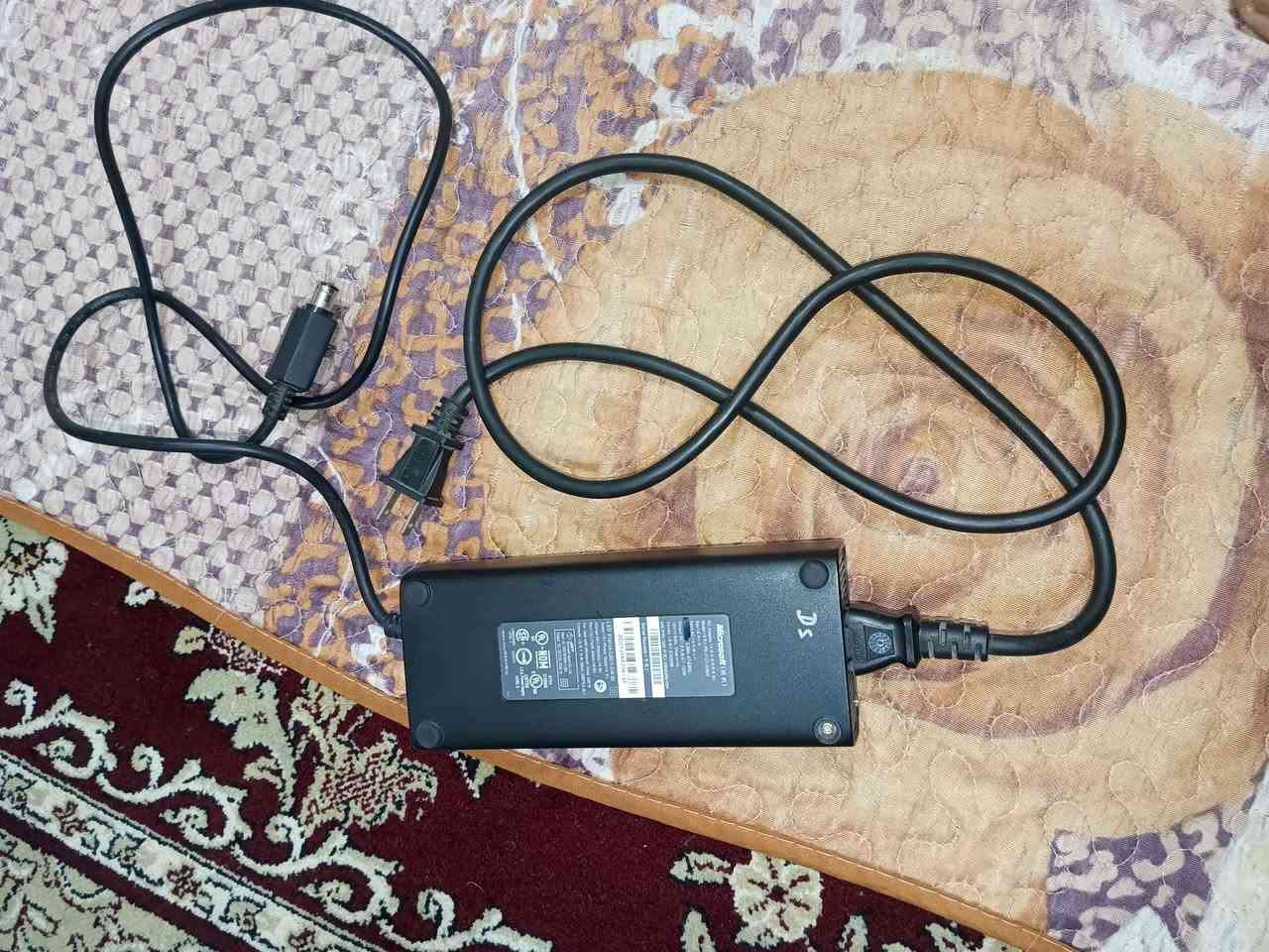 اكس بوكس 360 نضيف اخو جديد مع  جوستكات ثنين النجف, العراق


**إذا كنت صاحب هذا الإعلان وتريد حذفه لأي سبب، رجاءا أرسل رسالة إلى الدعم الفني**