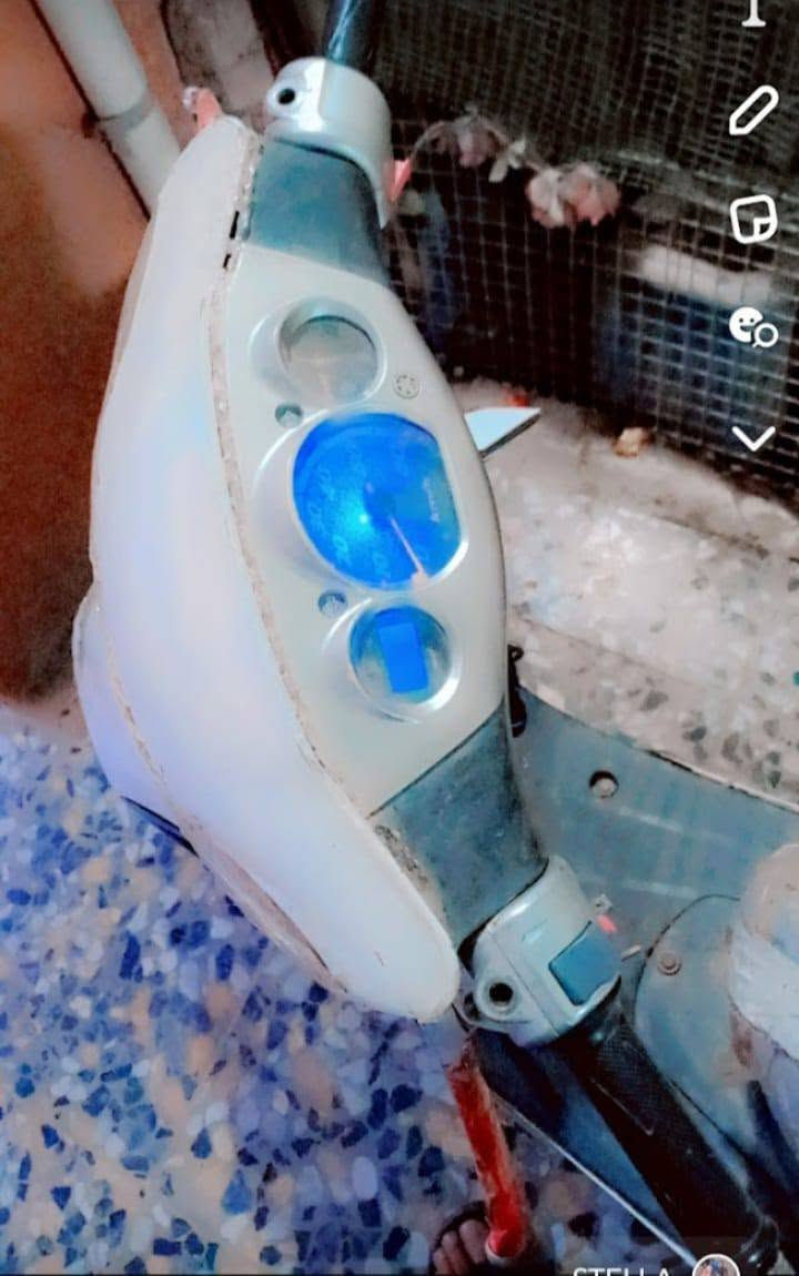 سلام عليكم شباب دراجه عصفوريه لبيع جاهزه شلعه اومعدل350الف مكاني  شراي خابرني هاذه رقمي*********** وثانيه دراجه عصفوري رياضي كامله سعر الف200فقط شراي من رخصه الادمن المحترم وافق ربي يرزقك مكاني بغداد شعب حي اور
