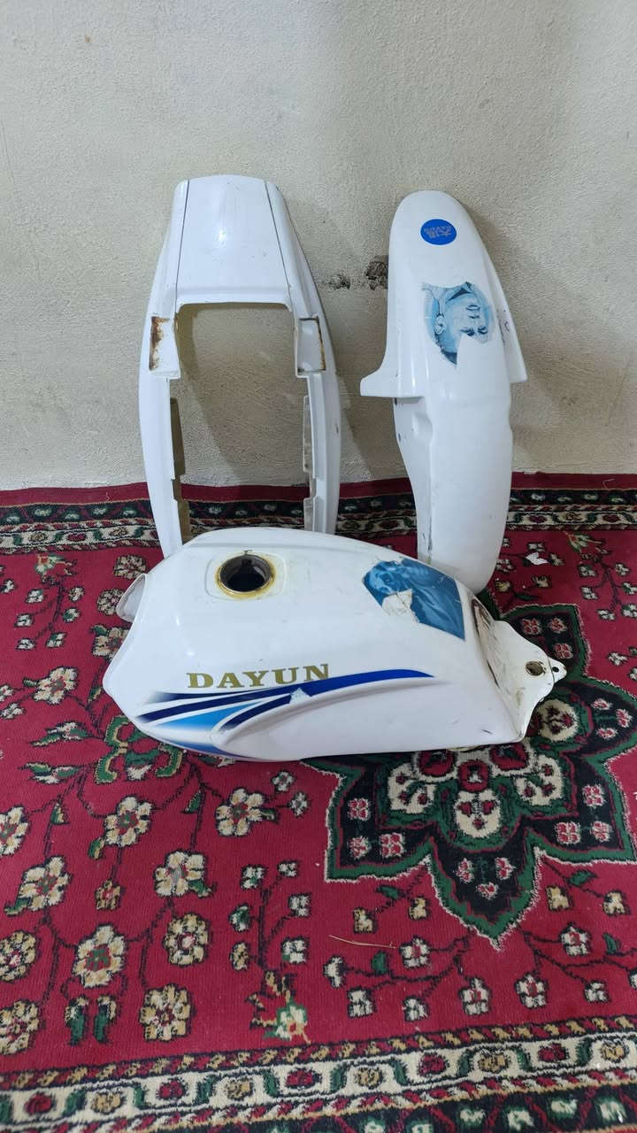 سلام عليكم تخم دايون عضم اصلي للبيع السعر 50 وبي مجال رقم مبايل ***********
