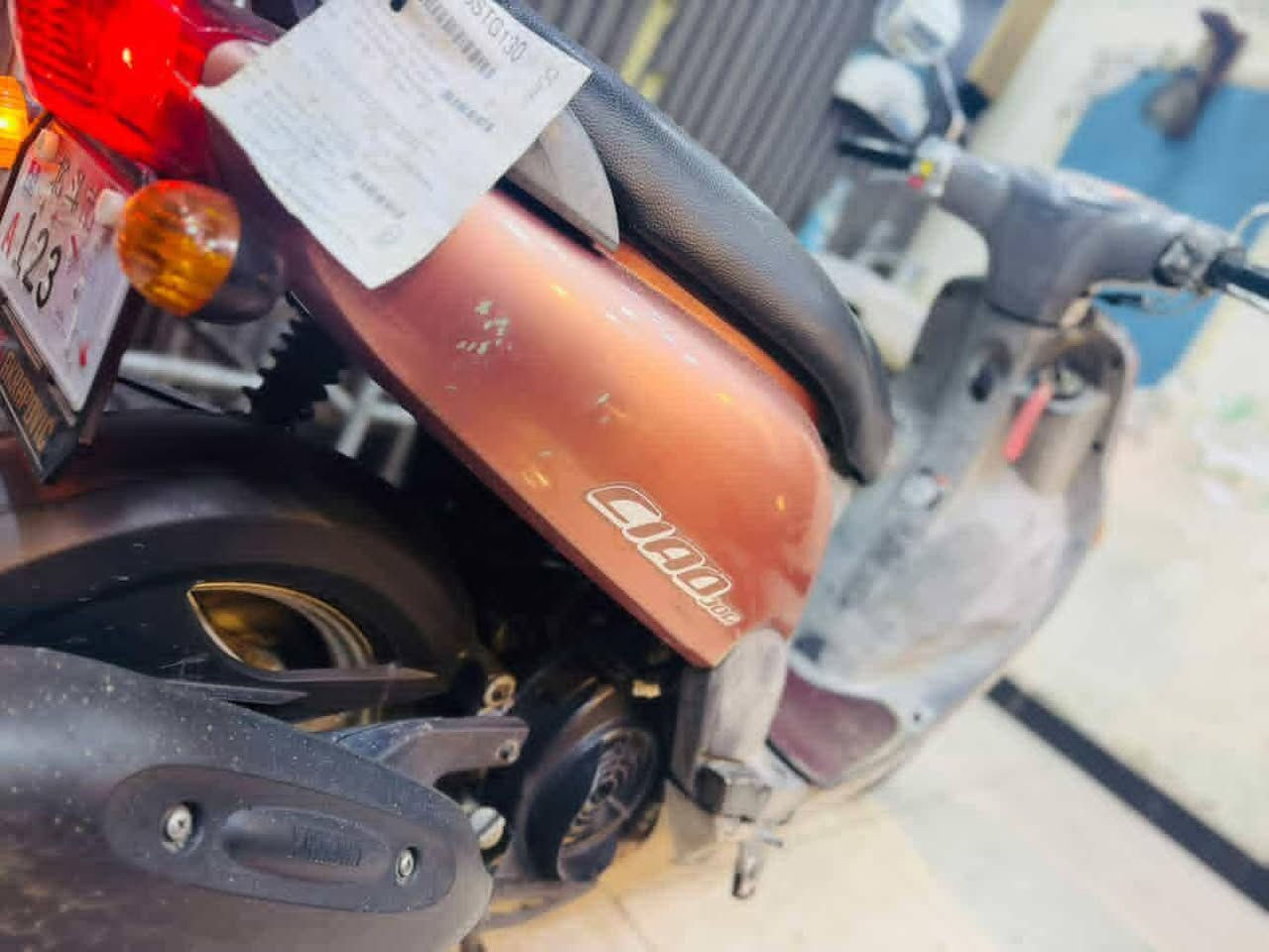 سلام عليكم دراجه فله للبيع دراجه بلاديه عنوان مدينه صدر سعر مليون وبينه مجال مستعجل ***********
