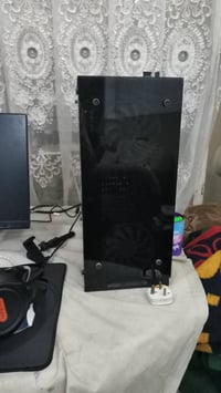 pc للمراوس ويا PS4 SLIM  RX 580 8GB  CORE I5 3470F Ram 16  SSD 240GB H...