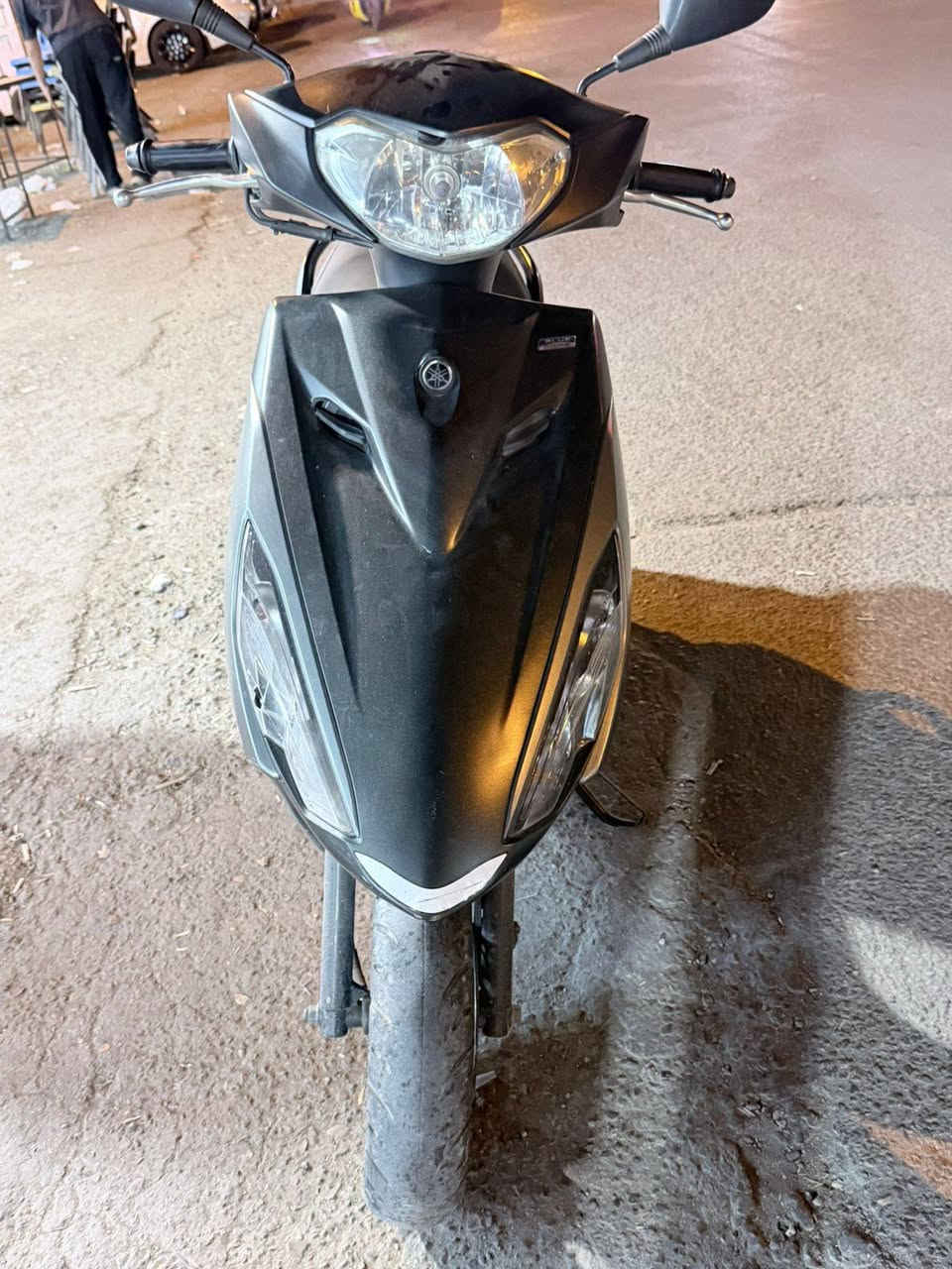 سلام عليكم اكزز حديث للبيع سعر 10 ونص
***********
