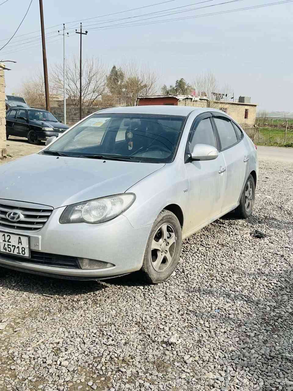 يوجد غسل كافه انواع السيارات كبيره وصغيره قريه الرزاقيه قرب مفرق الجسر ***********
