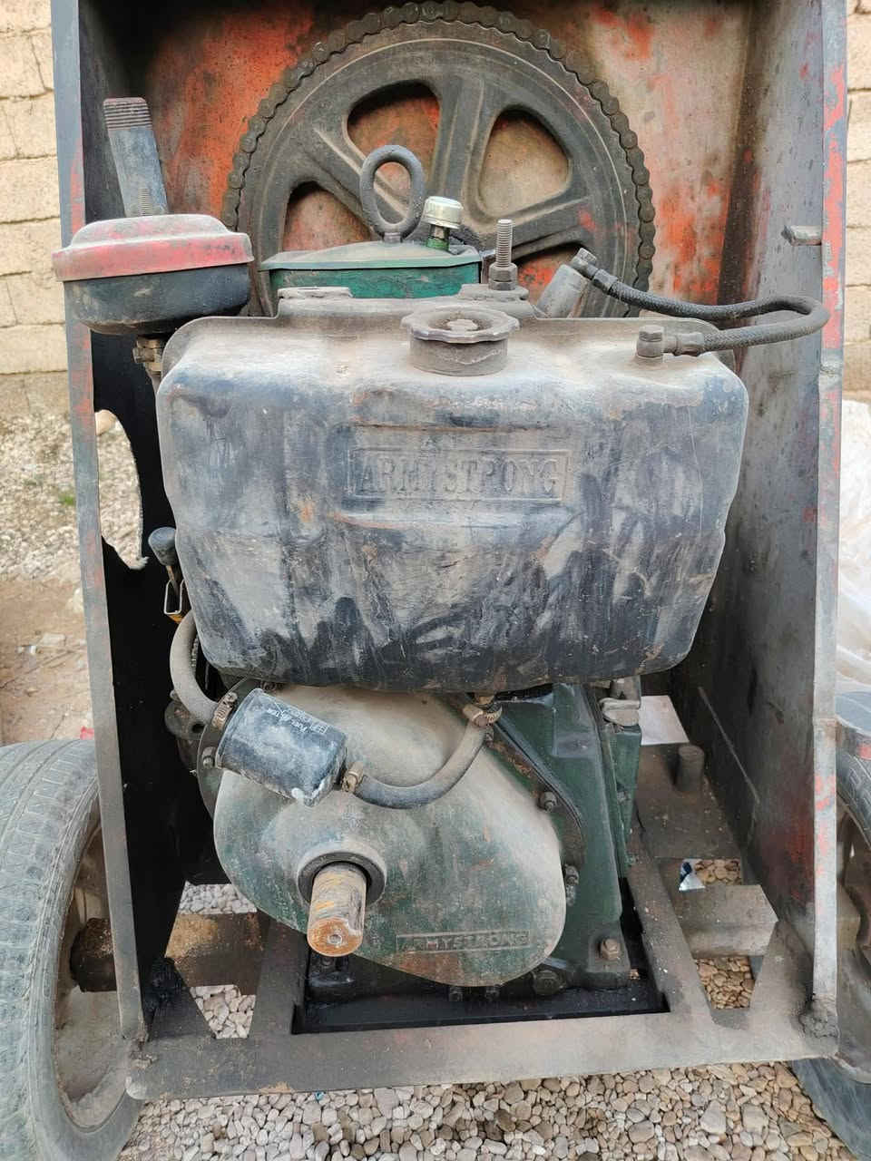 السلام عليكم متاح خباطه مثل ما واضح بل تصوير مكلف بل نشر
وهاذ رقم صاحبه ‏‪***********‬‏
