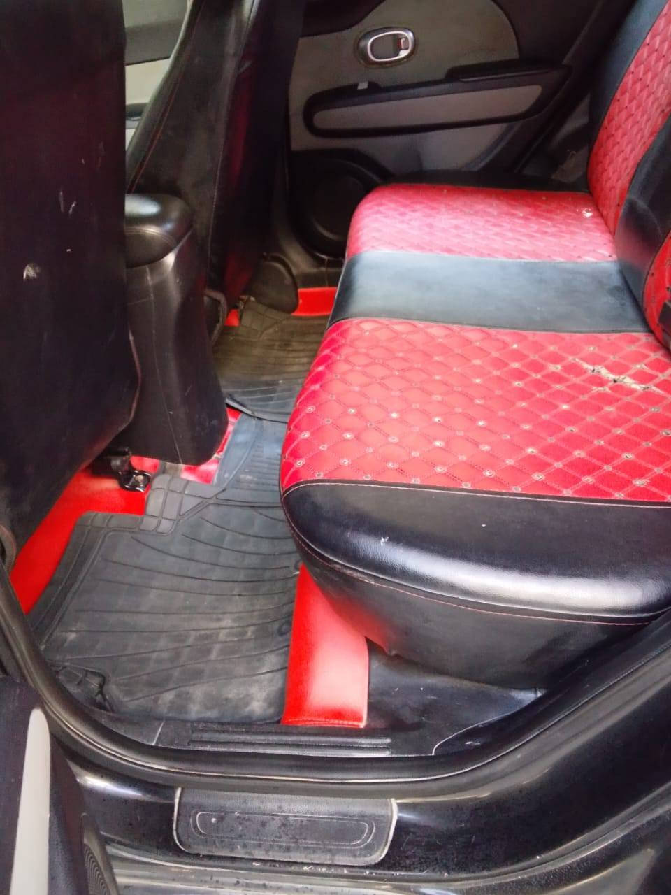 السلام عليكم كيا صول ٢٠١٤ رقم واسط كير مكينه تبريد خير من الله كشرها بي ملاحظات وجراد جواها تخم تاير تحويل ثاني يوم سعرها ٨٨ وبيهه مجال ترهم مراوس مكانهه واسط العزيزيه للاستفسار ***********
