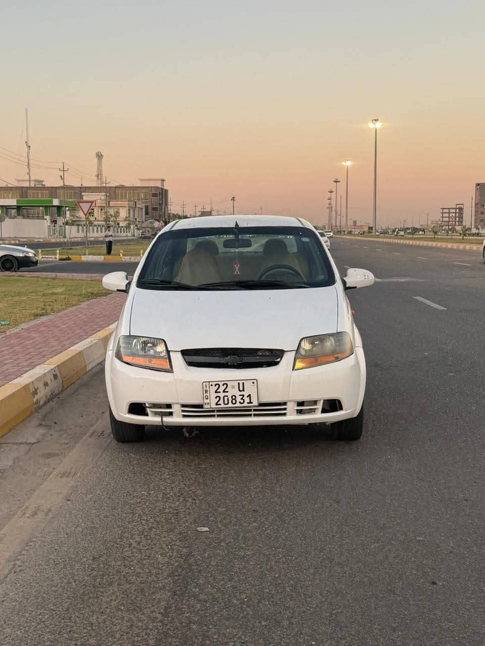 للبيق بلقسط. السعر الكلي 40 ورقه  
وبمقدمه 15 ورقه ولكل شهر ورقتين .

السلام عليكم افيو موديل 2004 رقم اربيل سابقا تكسي محوله خصوصي  سنويه جديده لحد 2030
هزه بشهر ل 12 تنتهي. 
مكينه مجفته   لا بخار ولا تنقيص ولا حماويه  طبيعيه .
سياره بيها نواقص بسيطه  
تبريد مايشتغل فقط تدفئه 
داريم شفت 
سياره شغاله 100‎%‎ 
لسكنه الرمادي فقط
الكفاله. كمبياله بقيمه السياره  +عدم تحويل السياره لحين تسديد المبلغ
100‎%‎
  ملاحظه السياره بيها ضربه بلصندوك مو قويه وبيها طخات بسيطه و اماكن معجنه مصبوغه عام …


**إذا كنت صاحب هذا الإعلان وتريد حذفه لأي سبب، رجاءا أرسل رسالة إلى الدعم الفني**