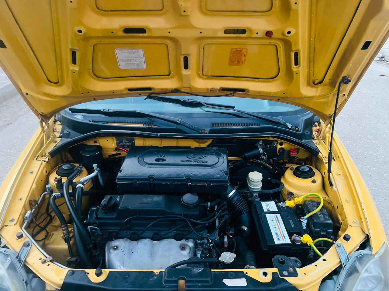 السلام عليكم طيبه موديل 13 سياره مقفوله جاهزه حداديه تخم تاير كله جديدكير ومكينه كفاله سنويه لل 28 مكان السياره ميسان العماره السعر 27 وبيها مجال***********
