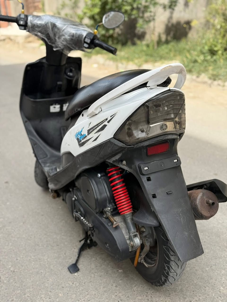 للبيع ماكس عدله  دراجه نضيفه
سلف هندر  كهربائيات اشاير  سكن عالي ناصي كامله الدراجه ومابيه نقص بوشه 50 
 رايده 700 وبيه مجال ناصريه مركز 
 ***********
