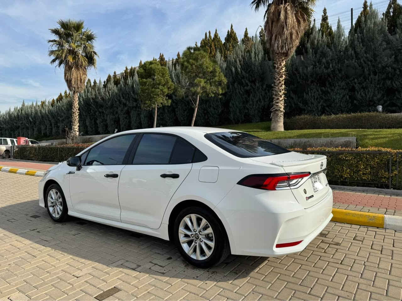 کرۆلا ٢٠٢٤ Hev
تەنها ١٥ هەزار کم ڕۆیشتوە
پاتری گەورەی کوشن جلد
فوول فوول مواسەفات
سەیارەکە لۆک لۆکە و کامل جوانکاری بۆ کراوە گاعی سەردۆسەو ناو سنوق وسەر داشغوڵ و کوشنی شەریکەی جیهان تێگیراوە باڵی سەر سنوق جامەکانی کامل دژەخۆری ئەصلی بۆ کراوە کامل جام ڕەشی لەگەلایە زۆر جوانکاریتر سەیارەکە لە سلێمانیەو تەنها دوو پەلە ساردی بچوکی هەیە 
نرخ:١٥٧ 💰💰وەرەقەو معامەلەیەکی کەم 
تکایە بۆ بینینی سەیارەکەو هەر زانیاریەک پەیوەندی بکە:
☎️☎️***********☎️☎️
☎️☎️***********☎️☎️ السليمانية, العراق
