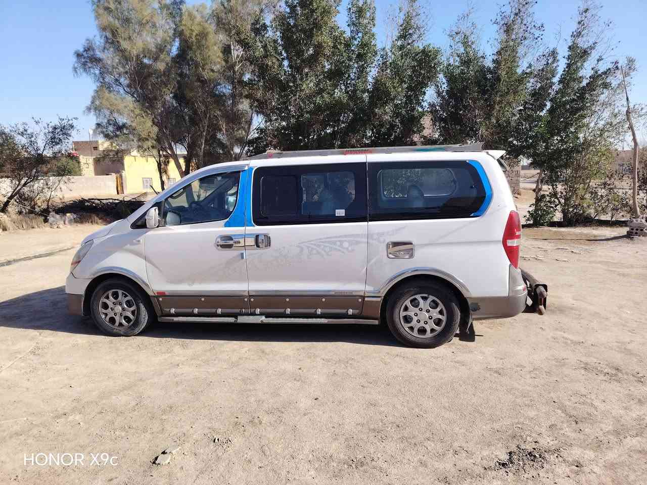 السلام عليكم ستاركس 2018 مفتوح محور مسكر اوتوماتيك مكينه كايمه السياره حلوه تخم تاير حداديه المكان الديوانيه عليهه ضريبه الضريبه عل المشتري السعر 160 وبيه مجال رقم الهاتف ***********
