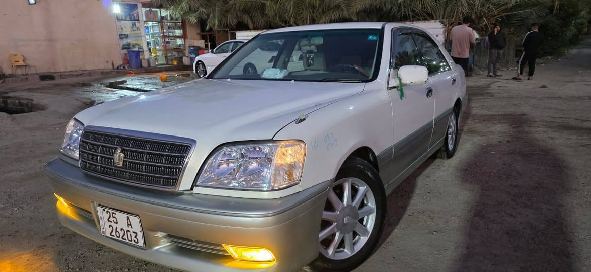 سيارة ملكة أصولية مكفولة اصوليات وعيب الشرعي ونقل جثة السيارة رقم انكليزي كركوك عندي وكالة عامة بأسمي تحويل ثاني يوم مشروع وطني مكينة ففتي وكير وتبريد وتدفئة كله جديد طخم تاير اربع كشنات كهربائي بردة خلفية السيارة بالحقيقة احلى من الصور مكان ناصرية سوق الشيوخ رجاءا المايعجبه لايكسر بالسعر غير متواجد على الفيس السعر 135وبية مجال قليل رقم الهاتف ***********
