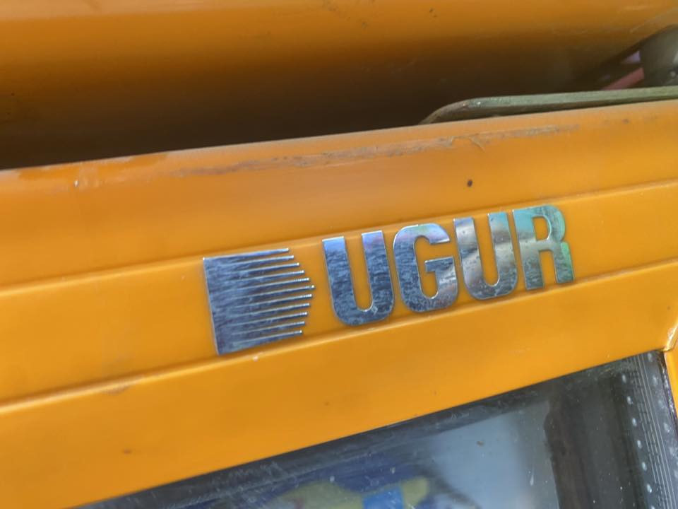 عارضات للبيع نضيفات شرالات ثلج المكان بغداد 800بيهن مجال***********للستفسار
