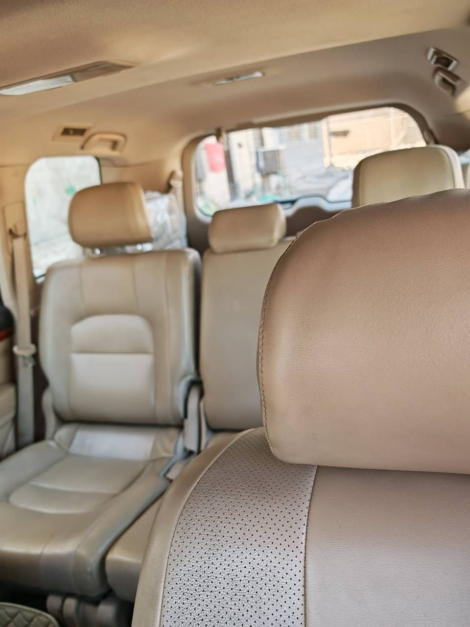 لاندكوز موديل 12بغداد ستة سلندر مكفوله كفاله عامه بأسمي ماشيه 228 عنوان بغداد رقم الهاتف*********** ابو رعد
