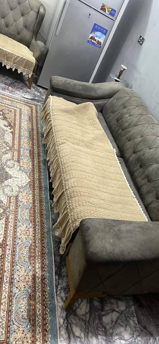 نص تخم ١٥٠الطبلات٦٠براد٧٥ الشاشه حجم٦٠ ب٣٥٠ المكنسه٢٥
الغساله١٥٠ اكو توصيل، ***********
