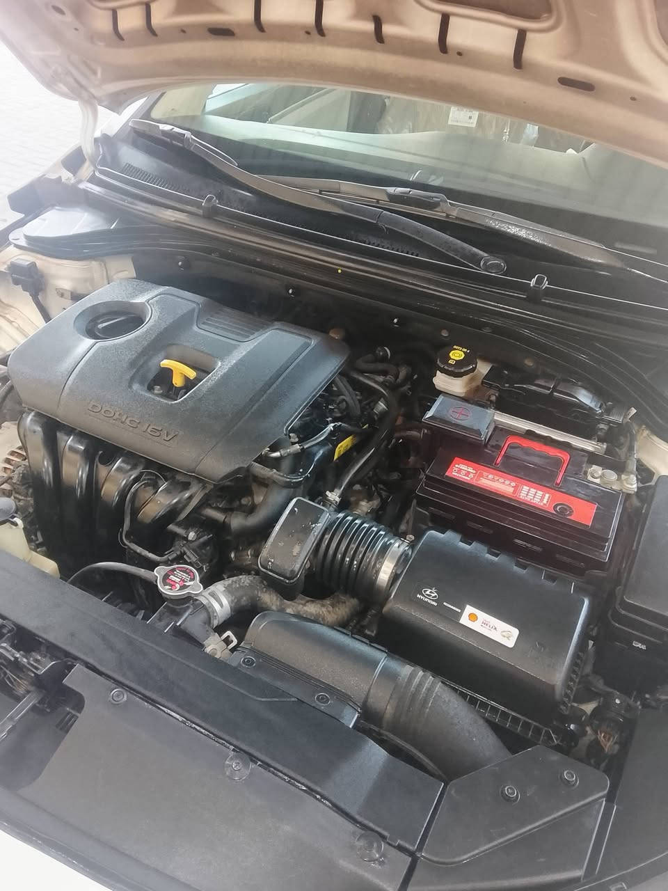 السلام عليكم.  النترة 2020. خليجي فول عدة البصمه . ماشية 82.  السيارة بيه حالوب قليل مينشاف فقط بل السونار. او بيهه  بارد اقل الشبر  السيارة جديده كلش اونضيفه  مامتعوبه   رقم جديد هزه جديده سنوية جديده. 
مكان حي الجهاد بغداد  السعر المطلوب 165     الرقم ***********
